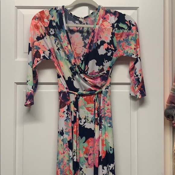 Pink blush maternity maxi dress small - Picture 1 of 2